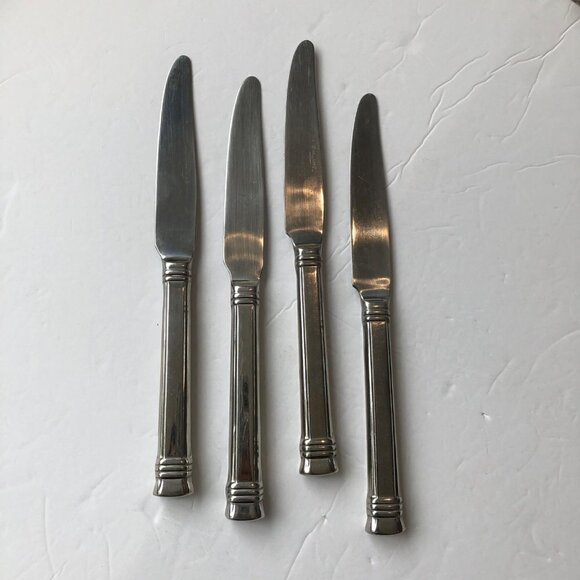 Wallace Dinner Knives Zennith Set‎ of 4 18/10 Stainless Steel - Picture 3 of 4
